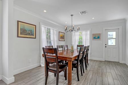 219 Claremont Lane, Palm Beach Shores, Флорида 33404, Соединенные Штаты