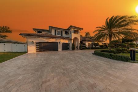 2900 NE 23 Place, Pompano Beach, Florida 33062