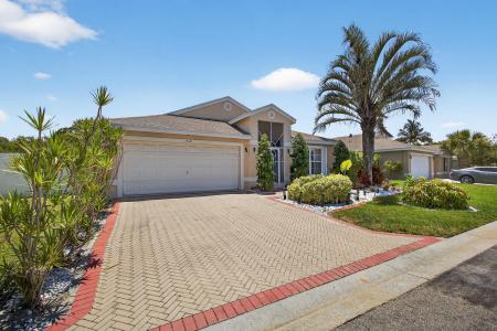 1768 Sawgrass Circle, Greenacres, Florida 33413, Stati Uniti