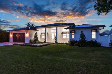803 Sunset Road, Boynton Beach, Florida 33435
