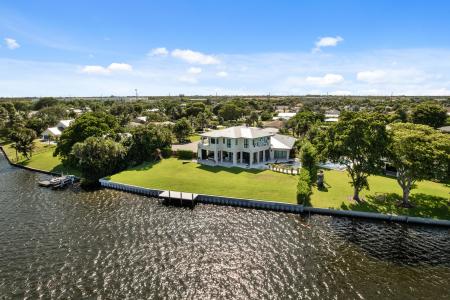 907 SW 37th Court, Boynton Beach, Florida 33435