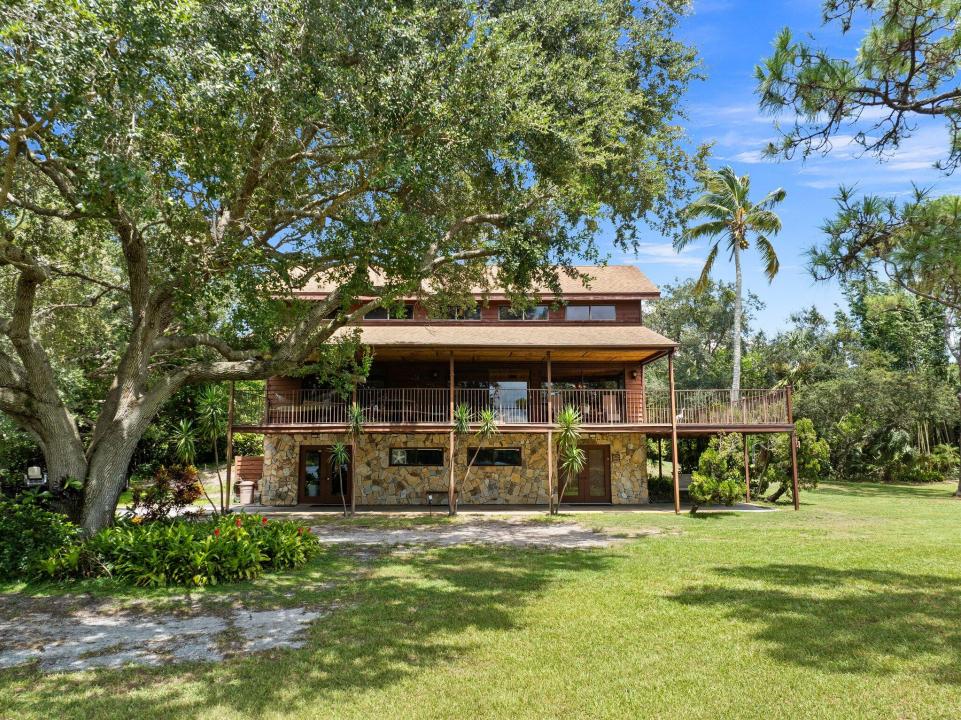 5051 Tozour Road, Fort Pierce, Florida 34946