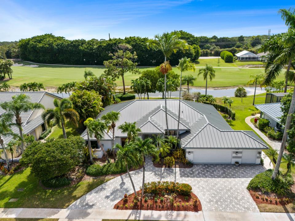 10984 Boca Woods Lane, BOCA WOODS COUNTRY CLUB, Boca Raton, Florida 33428