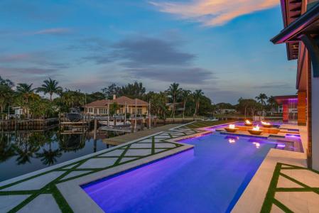 2143 Carib Circle, Palm Beach Gardens, Florida 33410