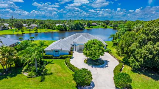 800 SE Waterside Way, Stuart, Florida 34997, HOA KỲ