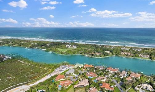 17129 SE Limerick Court, Tequesta, Florida 33469