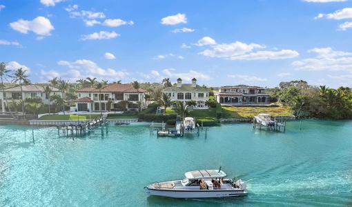 17129 SE Limerick Court, Tequesta, Florida 33469