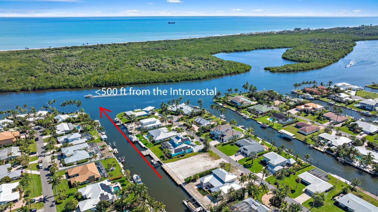8531 SE Driftwood Street, Hobe Sound, Florida 33455