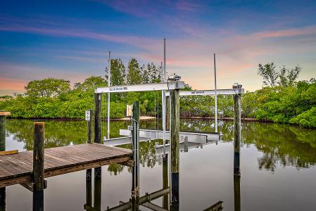 18189 49th Terrace, Loxahatchee River, Jupiter, Florida 33458