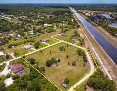 7569 168th Court N, Palm Beach Gardens, Florida 33418