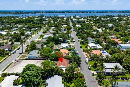 365 Linda Lane, MADDOCK ADD WPB, West Palm Beach, Florida 33405