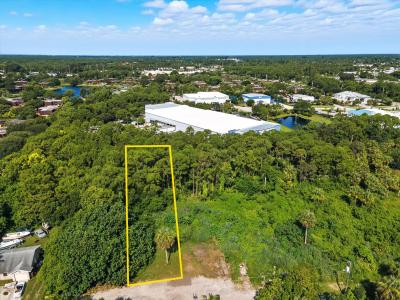 SE 43 Avenue, Stuart, Florida 34997