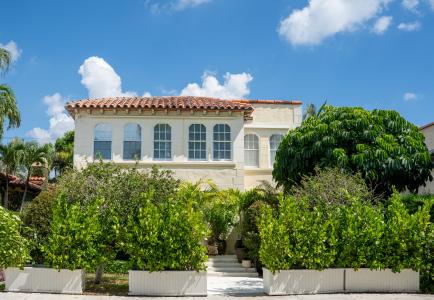223 Seminole Avenue, Palm Beach, Florida 33480