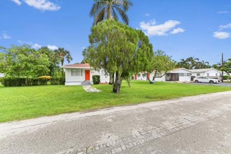 538 12MKUJQH6L1W 7th Street, Hallandale Beach, Florida 33009, Stati Uniti