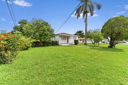 538 12MKUJQH6L1W 7th Street, Hallandale Beach, Florida 33009, Stati Uniti