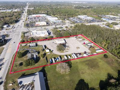 392 E Midway Road, Fort Pierce, Florida 34982