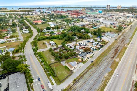 1204 Commercial Street, Riviera Beach, Florida 33404