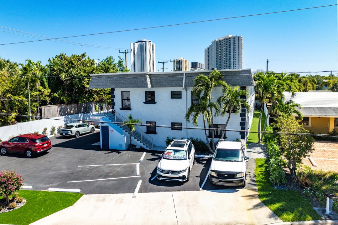 2638 Lake Drive, Riviera Beach, Florida 33404
