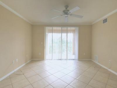 6450 Emerald Dunes 301 Drive, West Palm Beach, Florida 33411