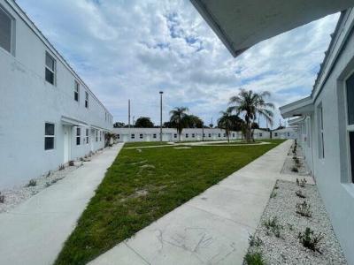 4393 Windsor Avenue, West Palm Beach, Florida 33407