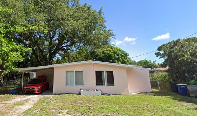 337 E Midway Road, Fort Pierce, Florida 34982