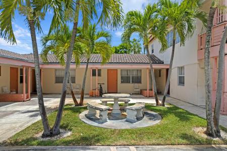 7800 S Dixie Highway, West Palm Beach, Florida 33405
