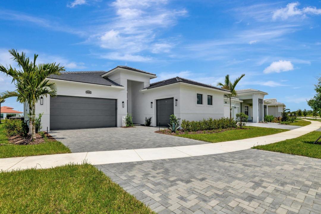 8294 SW Norcia Way, Port Saint Lucie, Florida 34987