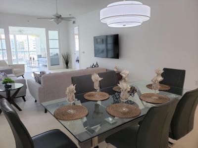 10 Harbour Isle Drive E 204, Harbour Isle, Fort Pierce, Florida 34949