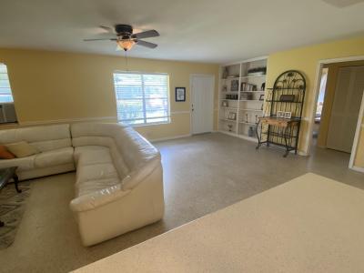 2141 B Road Cottage, Loxahatchee Groves, Florida 33470