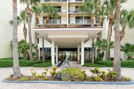 3100 N Highway A1a Pha04 Pha4, Fort Pierce, Florida 34950