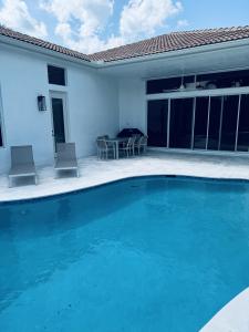 156 Esperanza Way, Mirasol, Palm Beach Gardens, Florida 33418