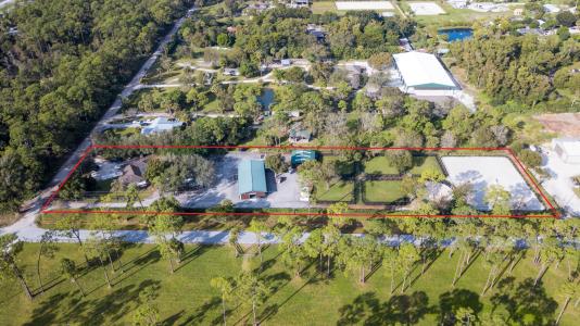 13529 E Citrus Drive, Loxahatchee Groves, Florida 33470