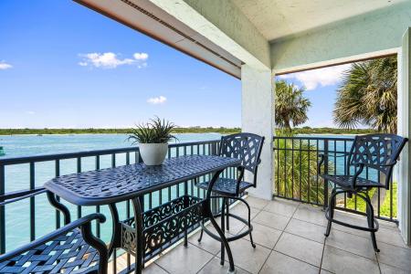 1630 Seaway ( Jimmy Buffet Highway) Drive 307, Fort Pierce, Florida 34950