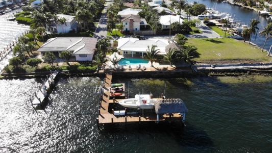 844 E East Drive, Boynton Beach, Florida 33435