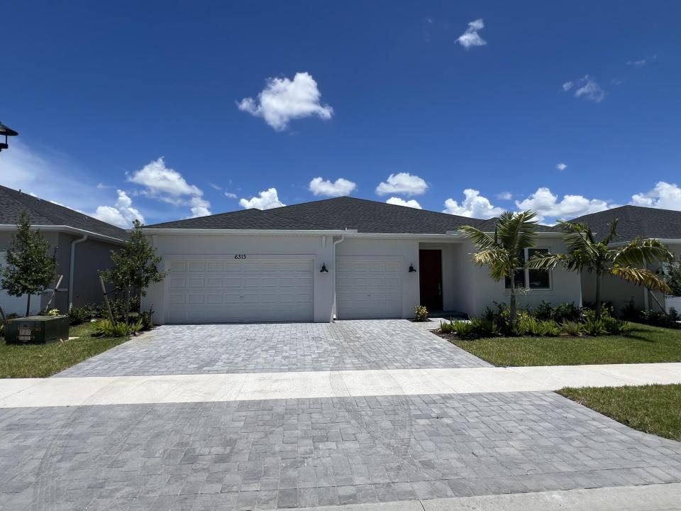 6313 NW Cloverdale Avenue, Port Saint Lucie, Florida 34987