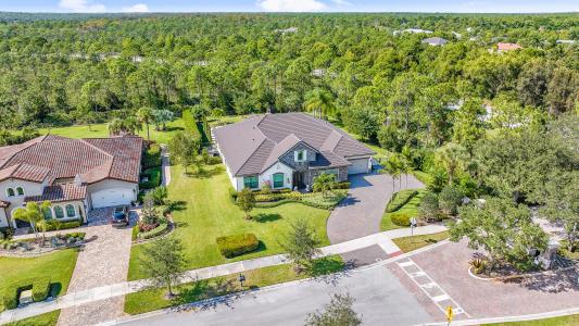 19240 SE Hidden Bridge Court, Jupiter, Florida 33458