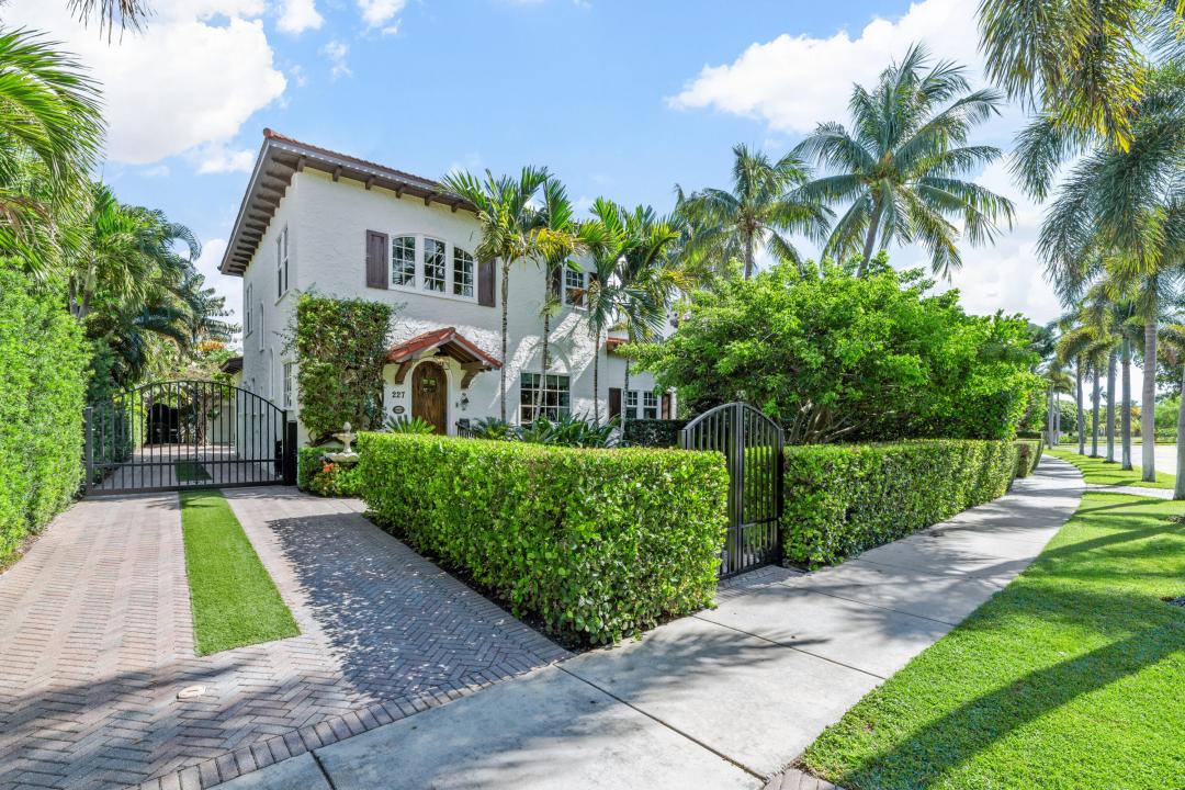 227 Marlborough Road, West Palm Beach, Florida 33405