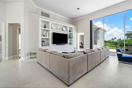 1144 Crystal Drive, Palm Beach Gardens, Florida 33418