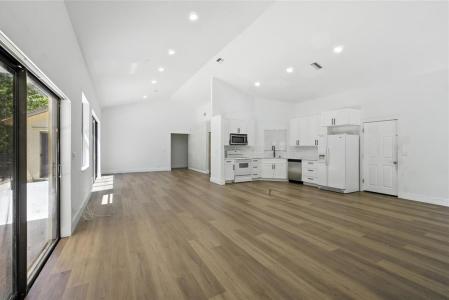 5172 NW 53rd Ave, Coconut Creek, 佛罗里达州 33073, 美国