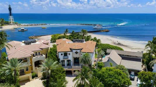 2306 Bay Dr, Pompano Beach, Florida 33062