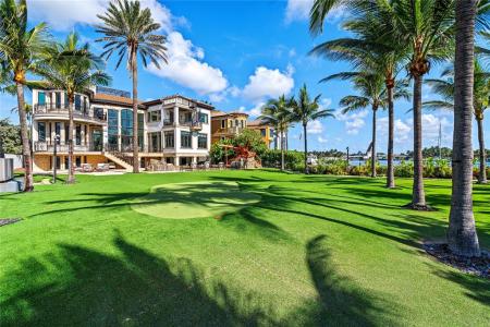 2306 Bay Dr, Pompano Beach, Florida 33062