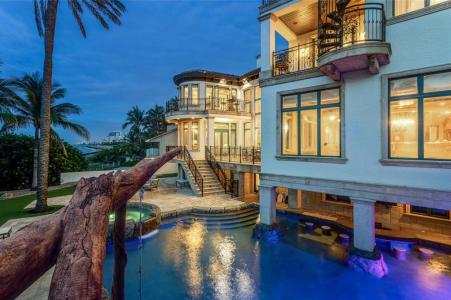 2306 Bay Dr, Pompano Beach, Florida 33062