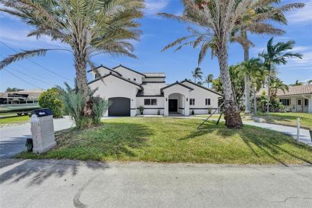 2256 SE 10th St, Pompano Isles, Pompano Beach, Florida 33062