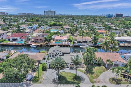2256 SE 10th St, Pompano Isles, Pompano Beach, Florida 33062
