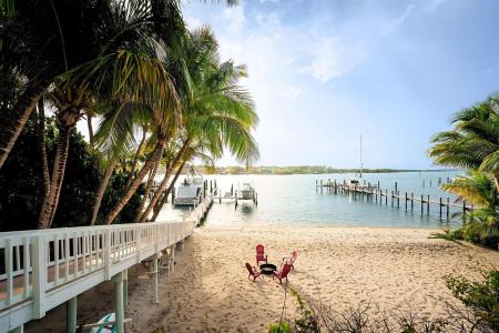 17649 SE Federal Highway 0, Jupiter, Florida 33469