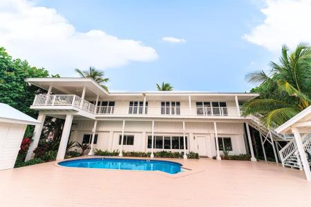 17649 SE Federal Highway 0, Jupiter, Florida 33469