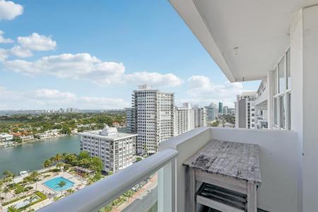 5601 Collins Ave 1716, Miami Beach, Florida 33140
