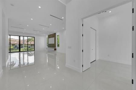 656 NW 21st St, West Wilton Manors, Wilton Manors, פלורידה 33311, ארצות הברית של אמריקה 