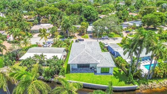 656 NW 21st St, West Wilton Manors, Wilton Manors, פלורידה 33311, ארצות הברית של אמריקה 