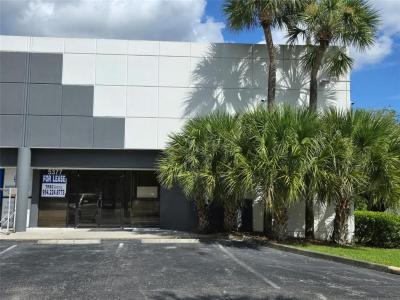 5377 N Hiatus Rd, Sunrise, Florida 33351